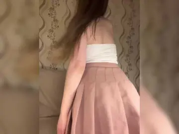 Bongacams Free Porn Cam of MelMooon