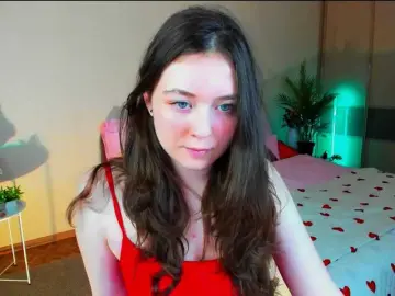 Bongacams Nude Webcam of AlluringLookk