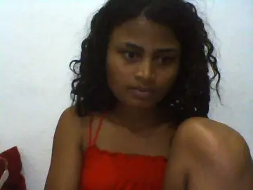 Bongacams Free Porn Cam of Carennehot2