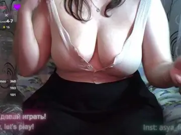 Bongacams Live Sex Cam of Fox-baby