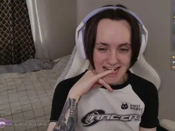 Bongacams Best Webcam of LunaL0ve