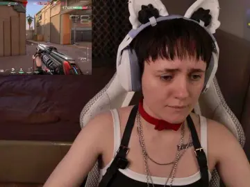 Bongacams Sex Cam of LunaL0ve