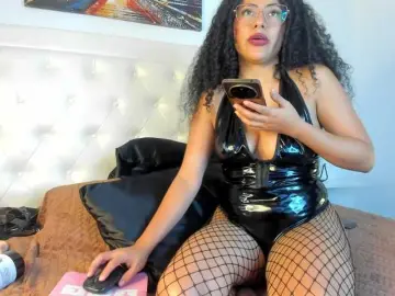 Bongacams Sex Chat of rouse-sexy-hotxx77