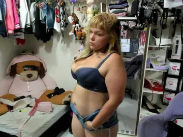 Bongacams Watch Live Sex Cams of alison-miller
