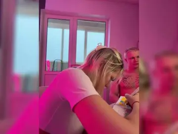 Bongacams Live Sex Cam of James-Eva0