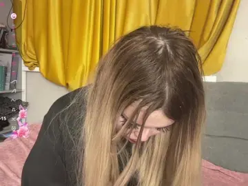 Bongacams Free Porn Cam of miacusy