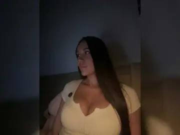 Bongacams Adult Video Chat of QWEENII