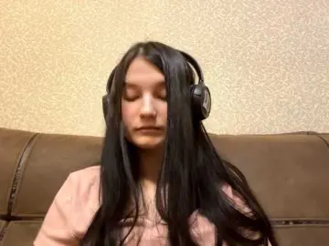 Bongacams Sex Cam of AideLandaker