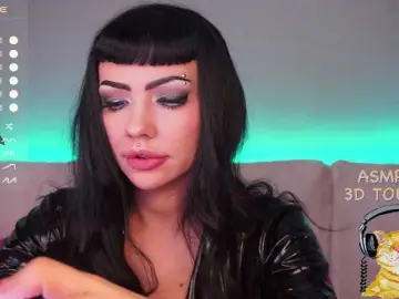 Bongacams Sex Cam of LADYCharmer