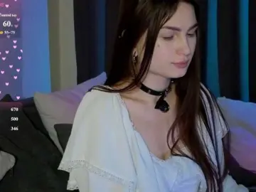 Bongacams Best live sex cam show of allienee