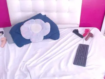 Bongacams Adult Webcams of tiny-whore