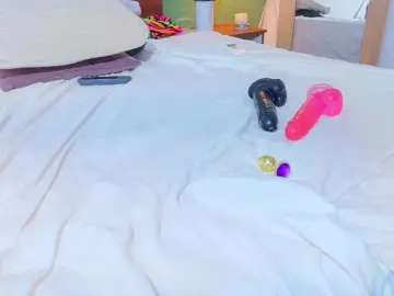 Bongacams Live Porn of tiny-whore