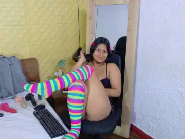 Bongacams Live Sex Cam of tiny-whore