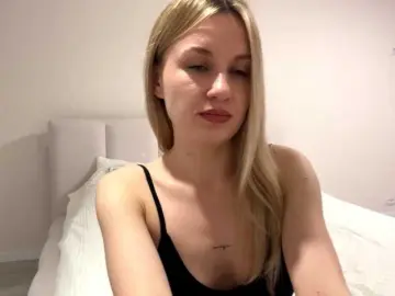 Bongacams Live Sex Cam of LinnEskeets