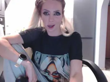 Bongacams Watch Live Sex Cams of blondalina