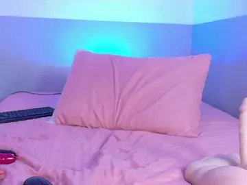 Bongacams Adult Video Chat of cutepetitee