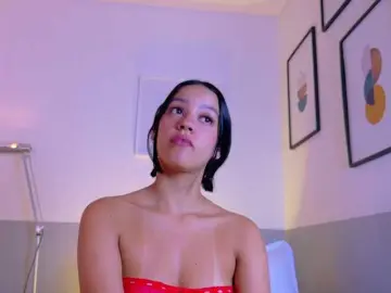 Bongacams Sex Chat of cutepetitee