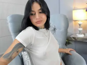 Bongacams Sex Chat of NicolleSweett04