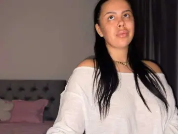 Bongacams Private Sex Chat of EllaSins