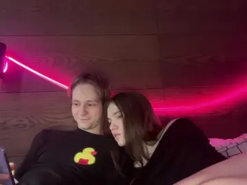 Bongacams Live Sex Cam of titsDestroy2007