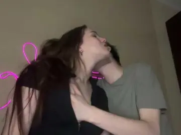 Bongacams Private Sex Chat of titsDestroy2007