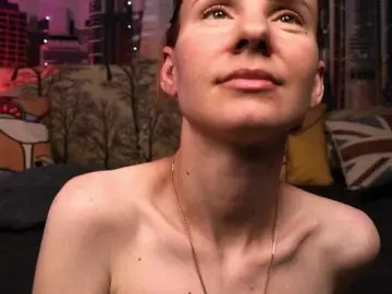 Bongacams Watch Live Sex Cams of Sarsei
