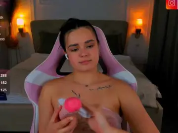 Bongacams Live Sex of EvaRaider