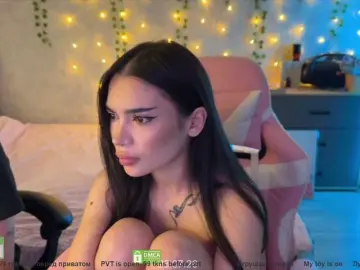 Bongacams Adult Webcams of CoupleOnFire