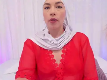 Bongacams Best Webcam of amira-s