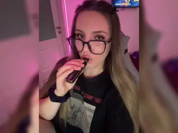 Bongacams Free Porn Cam of Couple-sex