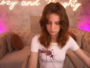 Bongacams Adult Webcams of CuteeFoxy