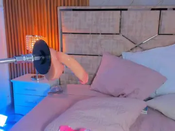 Bongacams Watch Live Sex Cams of Giialove