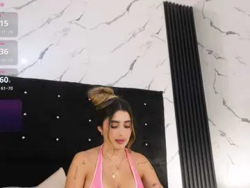 Bongacams Watch Live Sex Cams of Annyy-Rosse