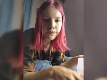Bongacams Best live sex cam show of SquirtApril
