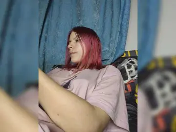 Bongacams Best Webcam of SquirtApril