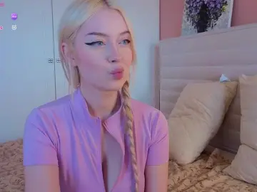 Bongacams Live Sex Cam of Erlenbayer