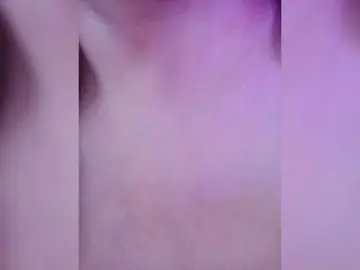 Bongacams Live Sex Cam of -Emma-