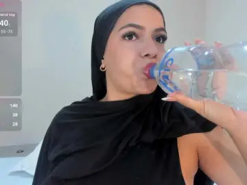Bongacams Free Live Porn of mhia-paris