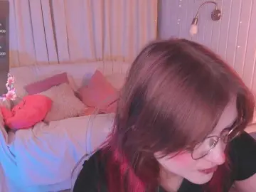 Bongacams Private Sex Chat of CrazyWine