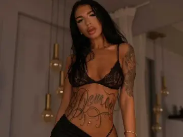 Bongacams Adult Webcam of XiaraBlaze