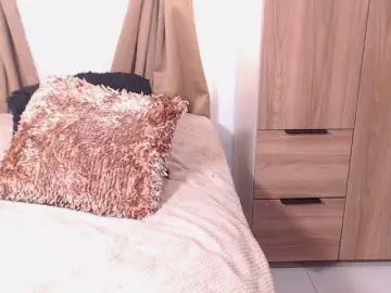 Bongacams Nude Webcam of EbonyCoWorker