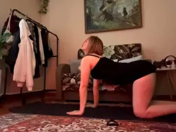 Bongacams Adult Video Chat of DewJenny