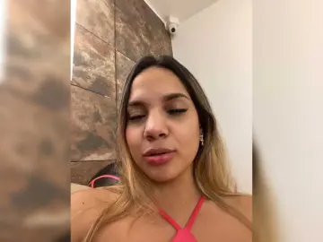 Bongacams Adult Webcam of MeganRosse1