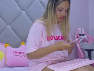 Bongacams Live Sex Cam of MeganRosse1