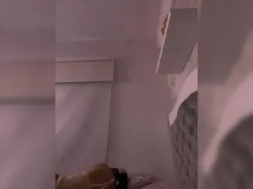 Bongacams Adult Video Chat of SallyeLeins