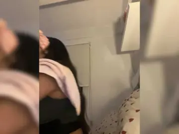 Bongacams Adult Video Chat of SallyeLeins