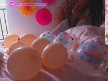 Bongacams Live Sex Cam of SallyeLeins