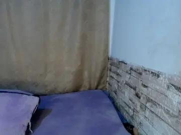 Bongacams Watch Live Sex Cams of Bicky24