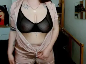 Bongacams Free Porn Cam of Leilabeayte24
