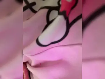 Bongacams Nude Webcam of LittleToxic